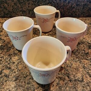 Corning English Breakfast Coffee Cups, Set of 4